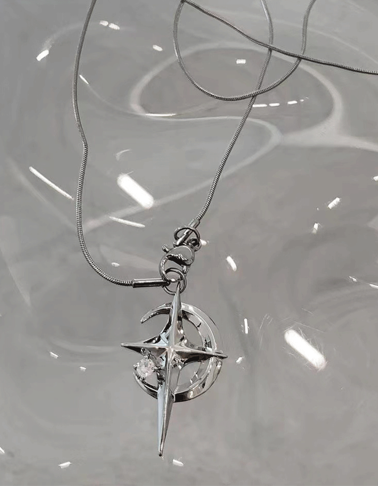 cross moon necklace [크로스 달 목걸이]