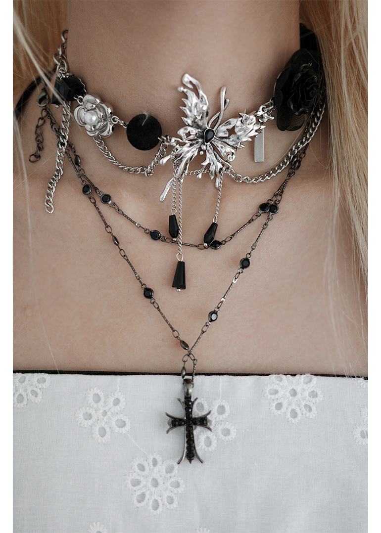 black cross necklace [블랙 크로스 목걸이]